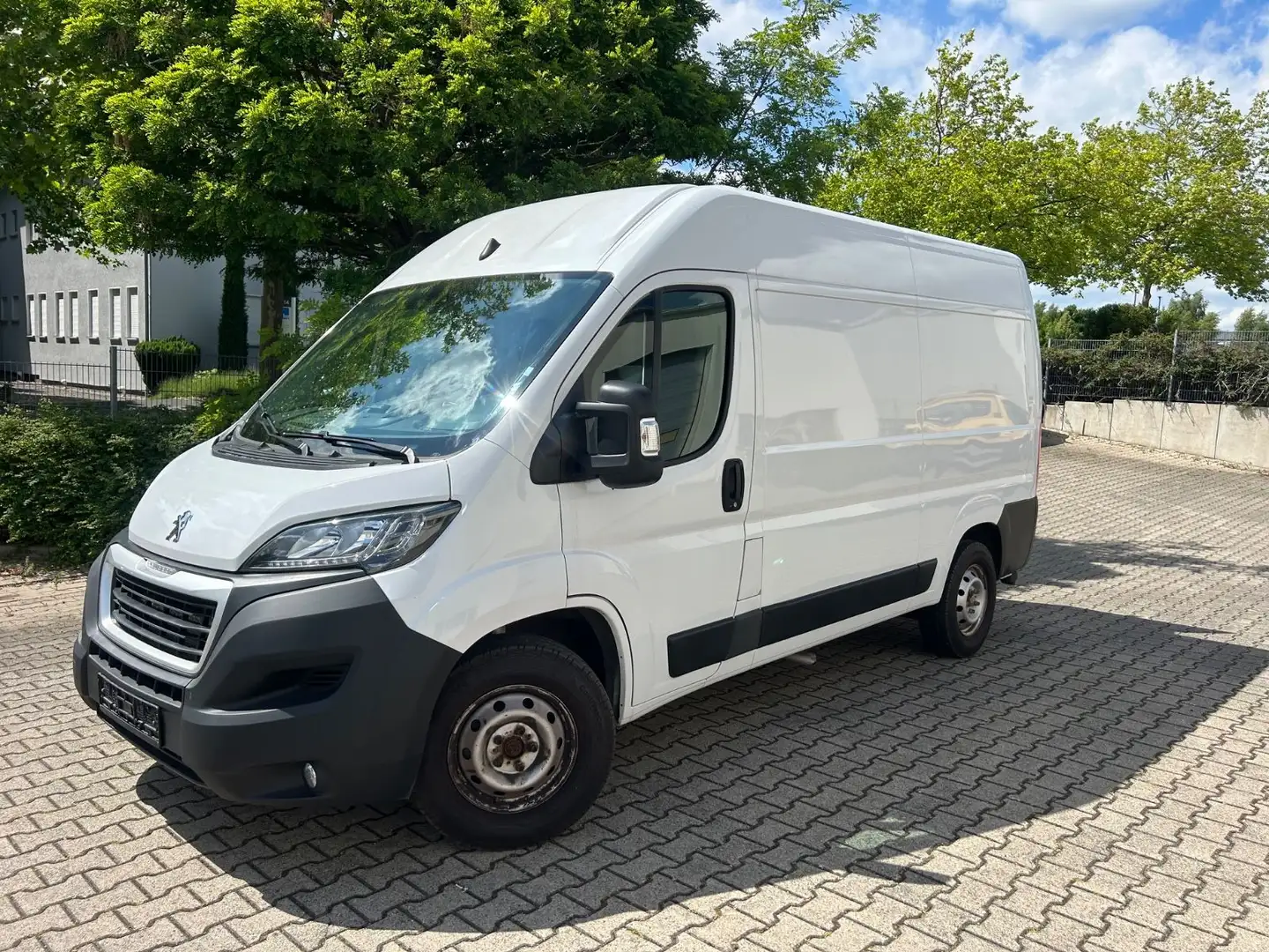 Peugeot Boxer 2.2 BlueHDI L2H2 Lift Bianco - 1