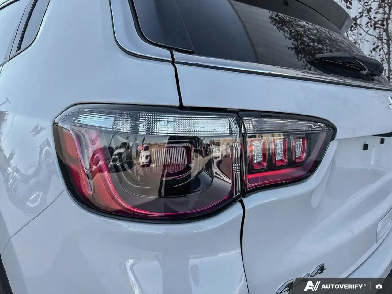 Jeep Compass photo Jeep Compass
