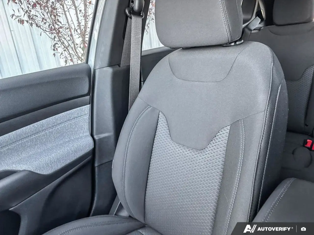 Jeep Compass photo Jeep Compass