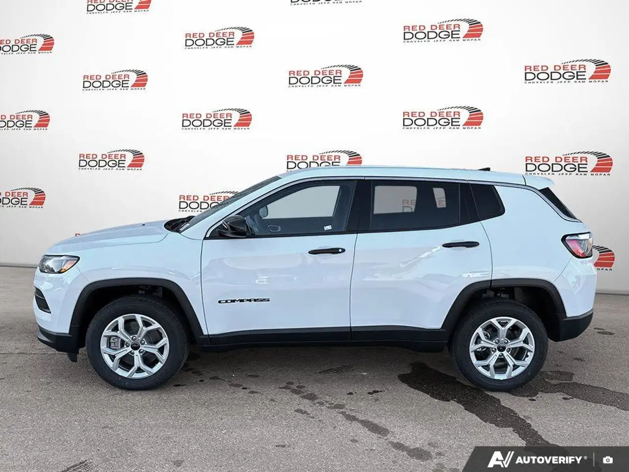 Jeep Compass photo Jeep Compass