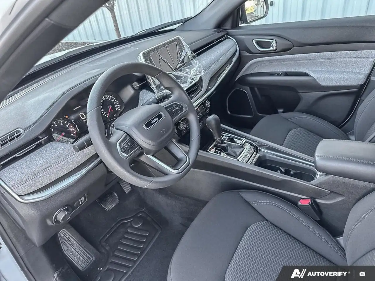 Jeep Compass photo Jeep Compass