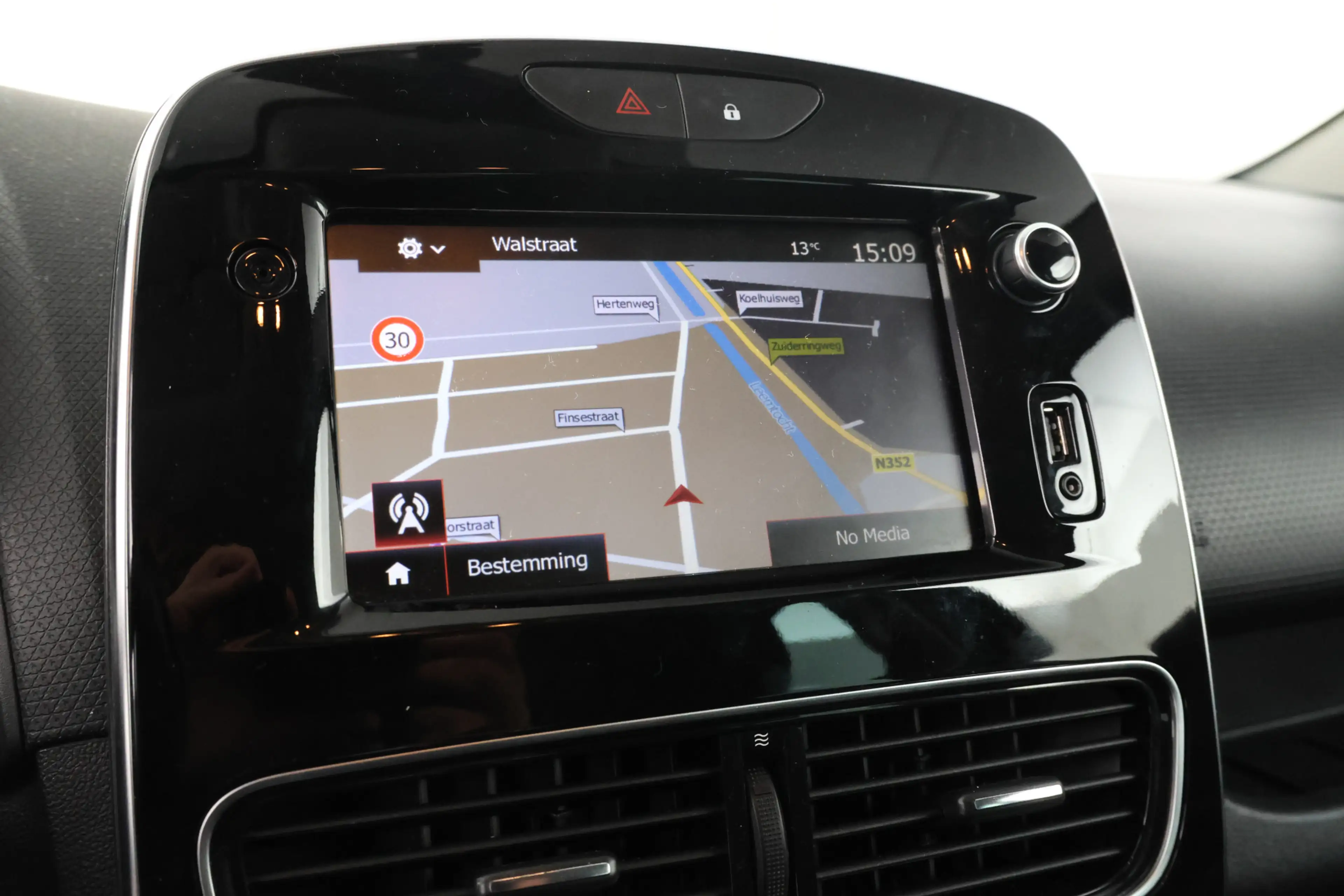Renault Clio 0.9 TCe Limited Navigatie, Airco — photo 19