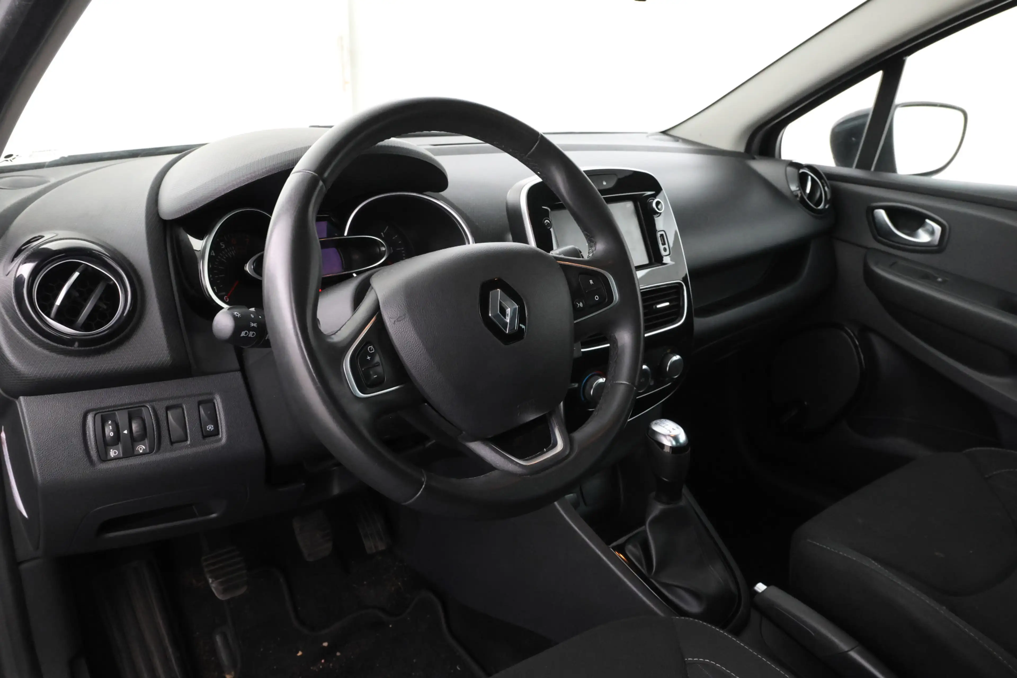 Renault Clio 0.9 TCe Limited Navigatie, Airco — photo 8