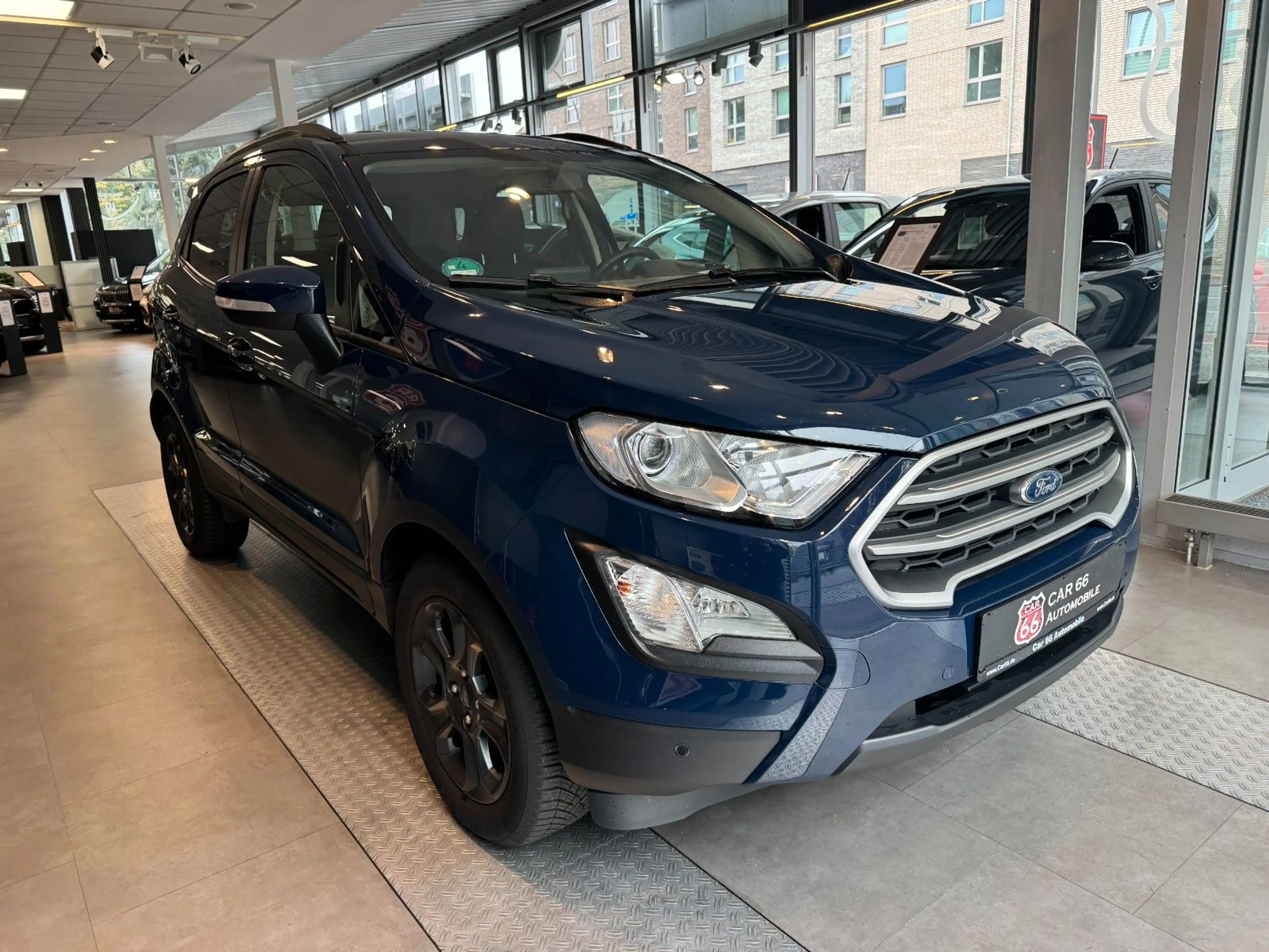 Ford EcoSport Cool & Connect — photo 3