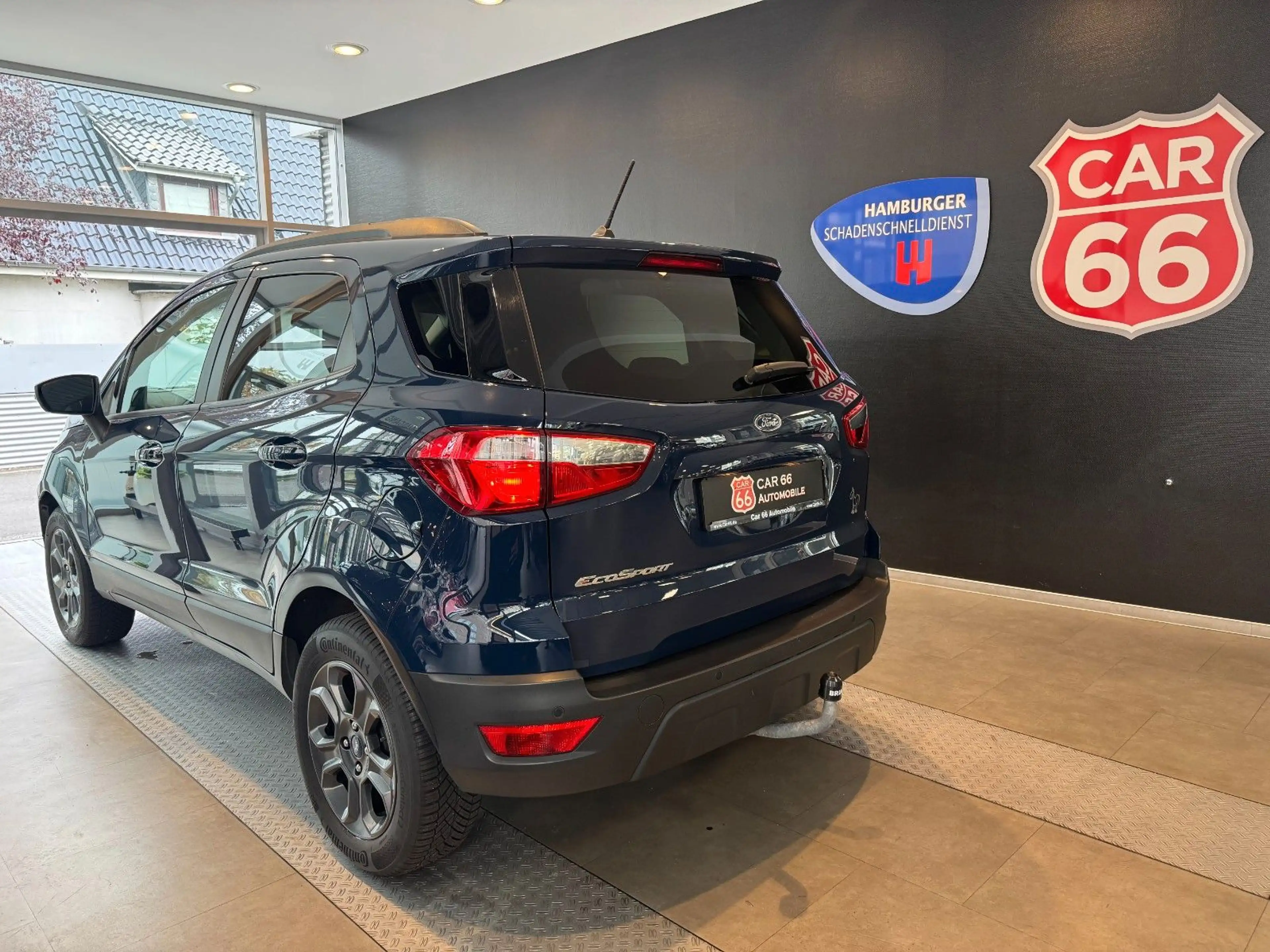 Ford EcoSport Cool & Connect — photo 4
