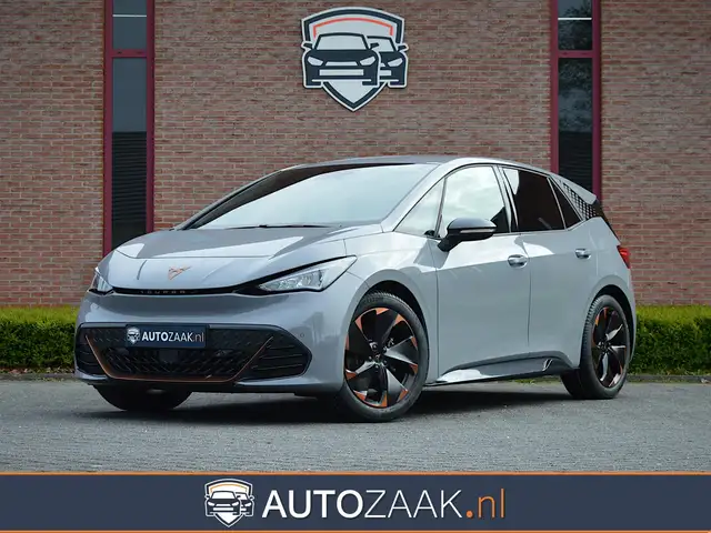 CUPRA Born