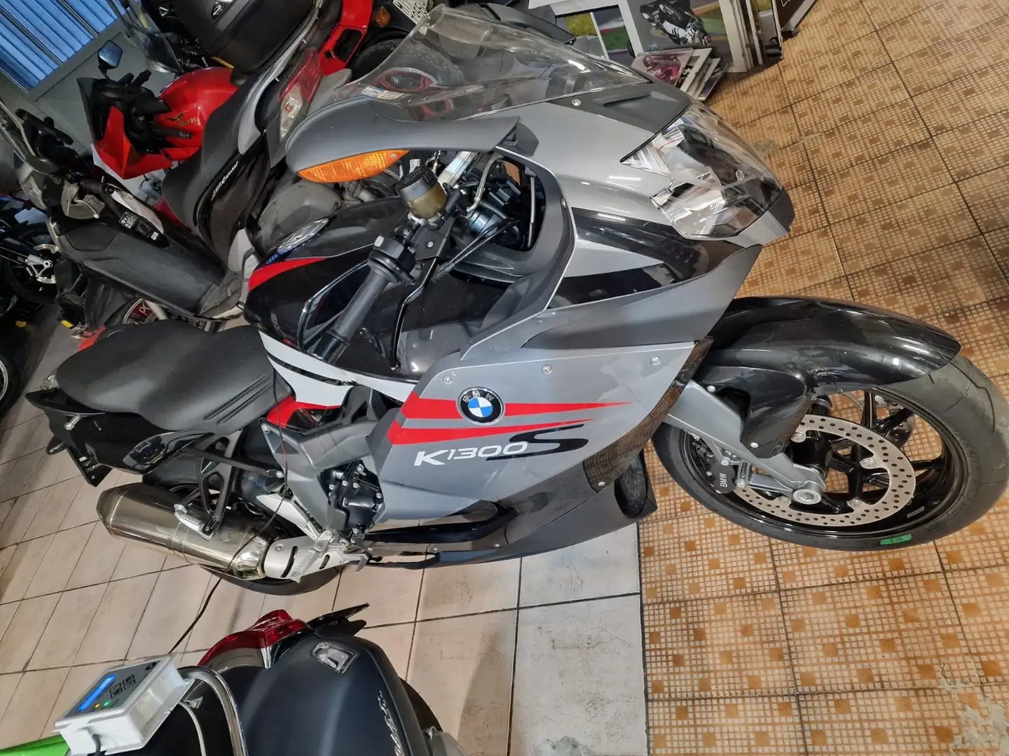 BMW K 1300 S completo con borse. no navigatore.. - 1