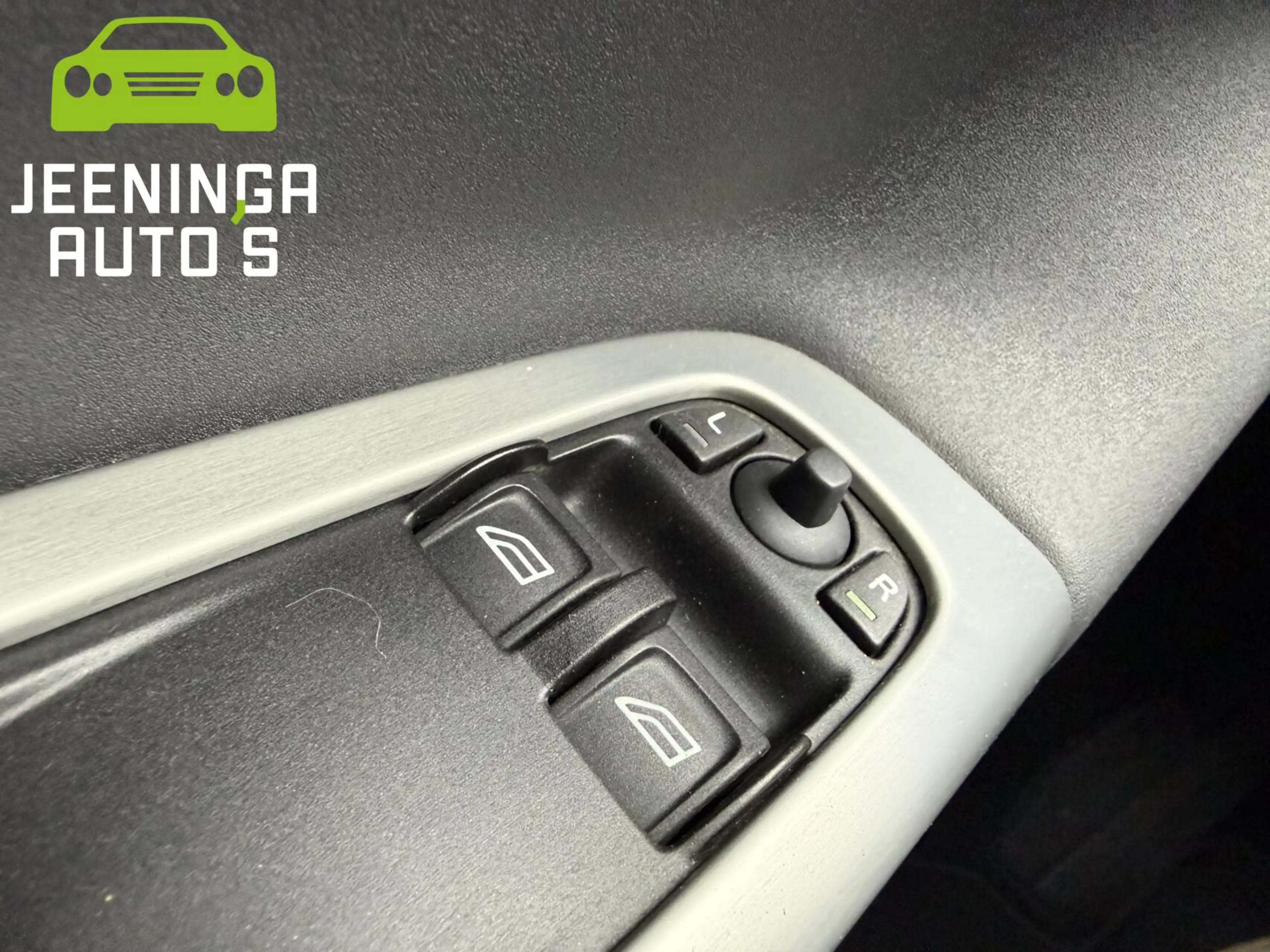 Volvo C30 1.8|Navi|Stoelverwarming|Opendak|Airco|Youngtimer — photo 30