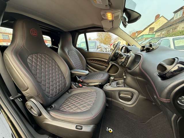 smart forTwo CABRIO*BRABUS*JBL*NAVI*109PS*XCLUSIVE