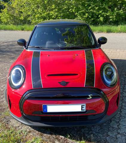 Imagine MINI Cooper SE Mini Cooper SEMINI Yours Trim