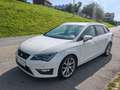 SEAT Leon Leon ST FR 2,0 TDI CR Start-Stop FR CR Start-Stopp Weiß - thumbnail 1