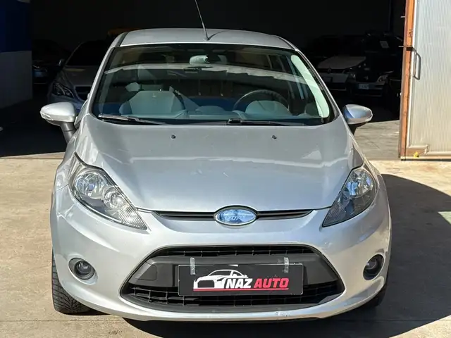 Ford Fiesta 5p 1.2 16v Titanium 82cv