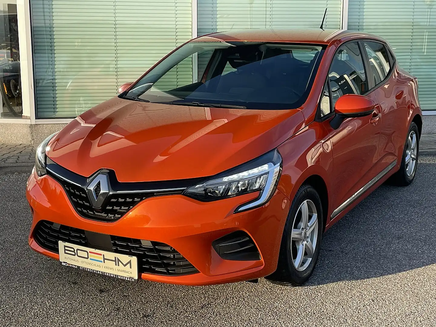 Renault Clio Zen TCe 90 "AHK" Oranje - 1