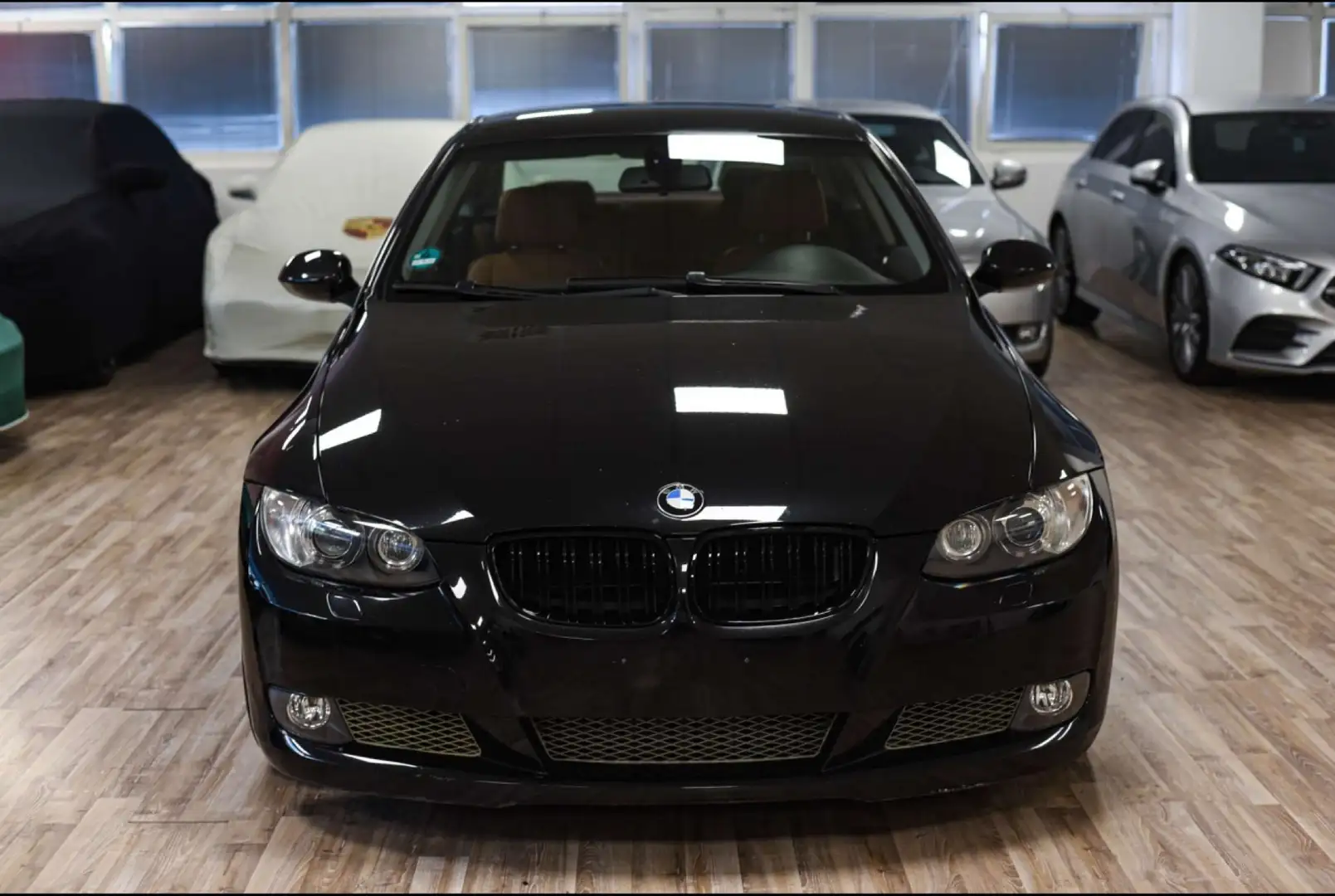 BMW 335 335d Coupe Attiva auto - 2