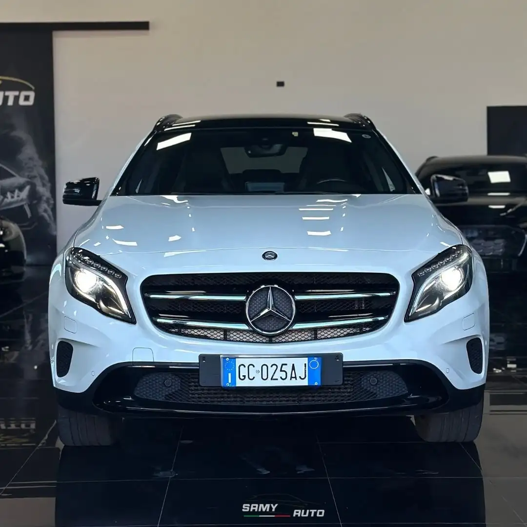 Mercedes-Benz GLA 220 d Premium 4matic auto Blanc - 1