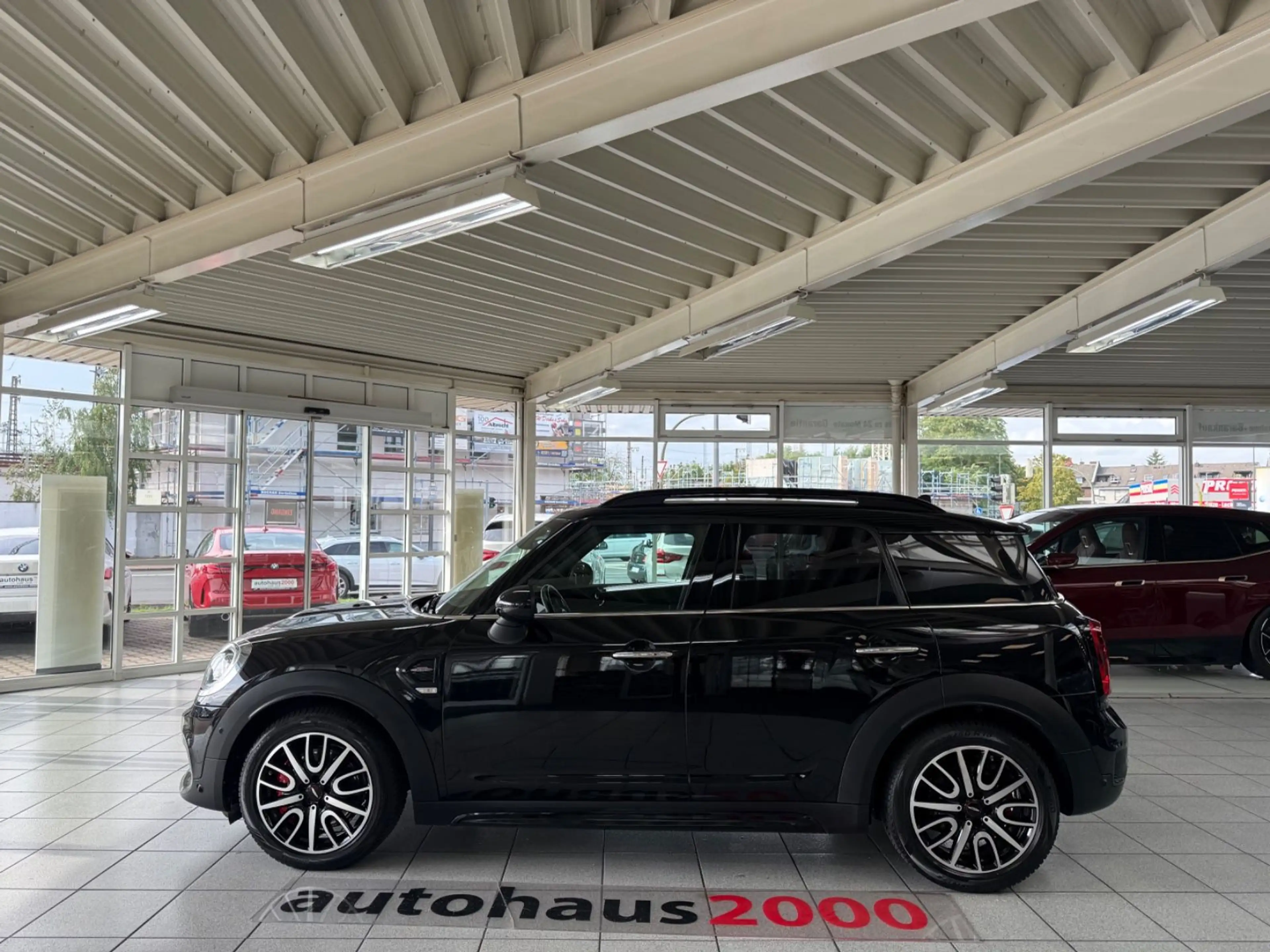 MINI John Cooper Works Countryman ALL4 CAM/H&K/PANO — photo 5
