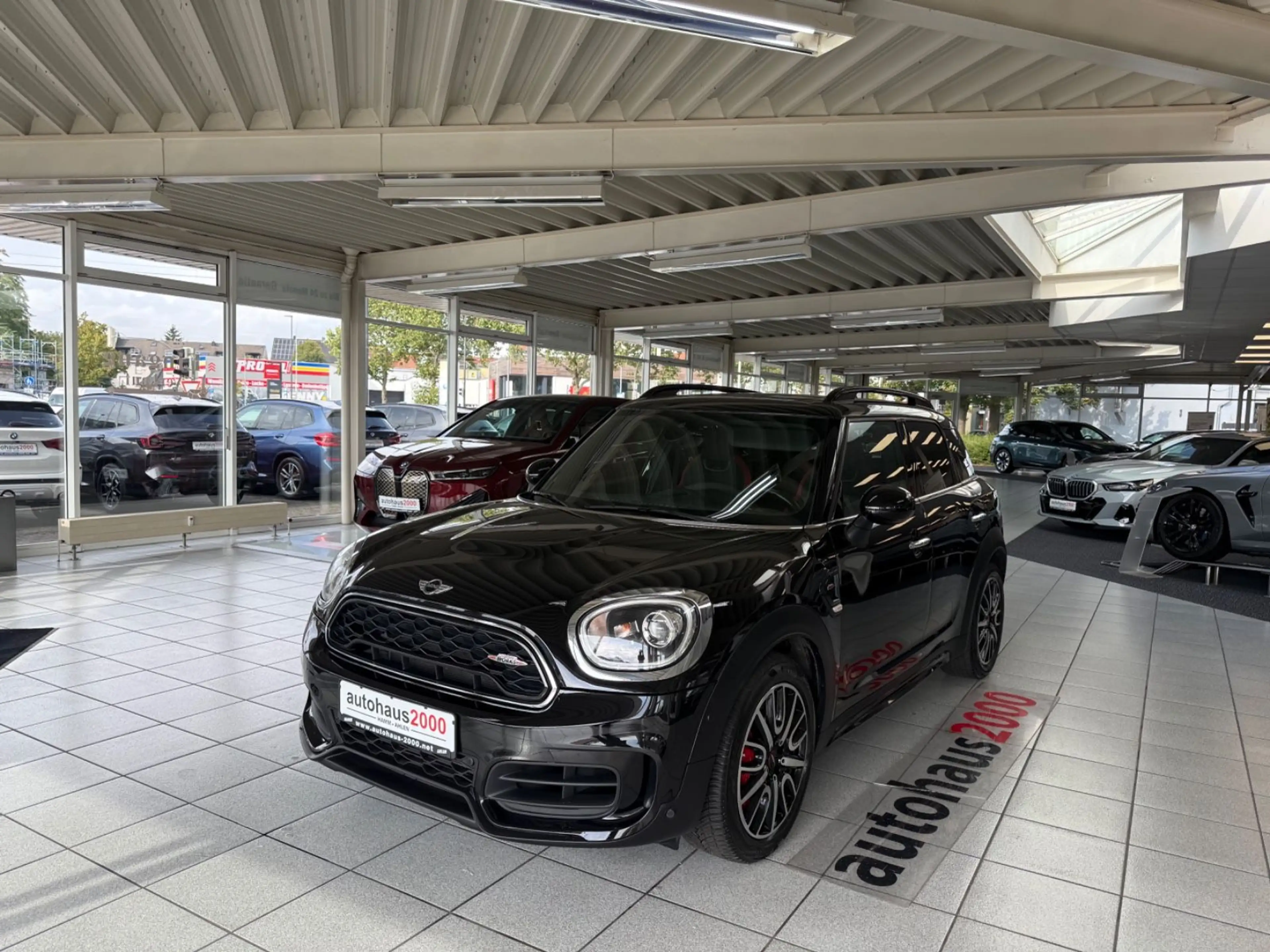 MINI John Cooper Works Countryman ALL4 CAM/H&K/PANO — photo 4