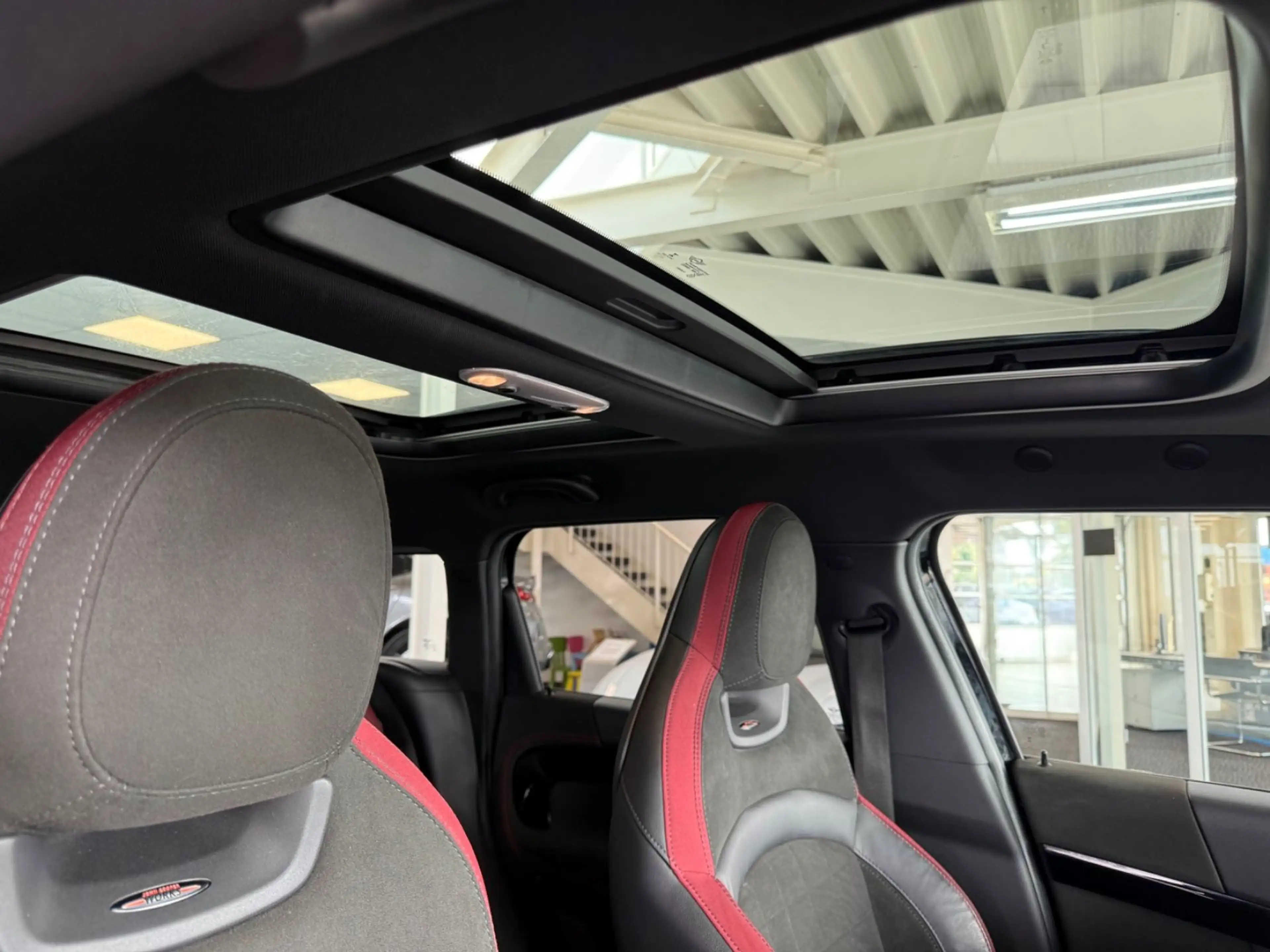 MINI John Cooper Works Countryman ALL4 CAM/H&K/PANO — photo 11