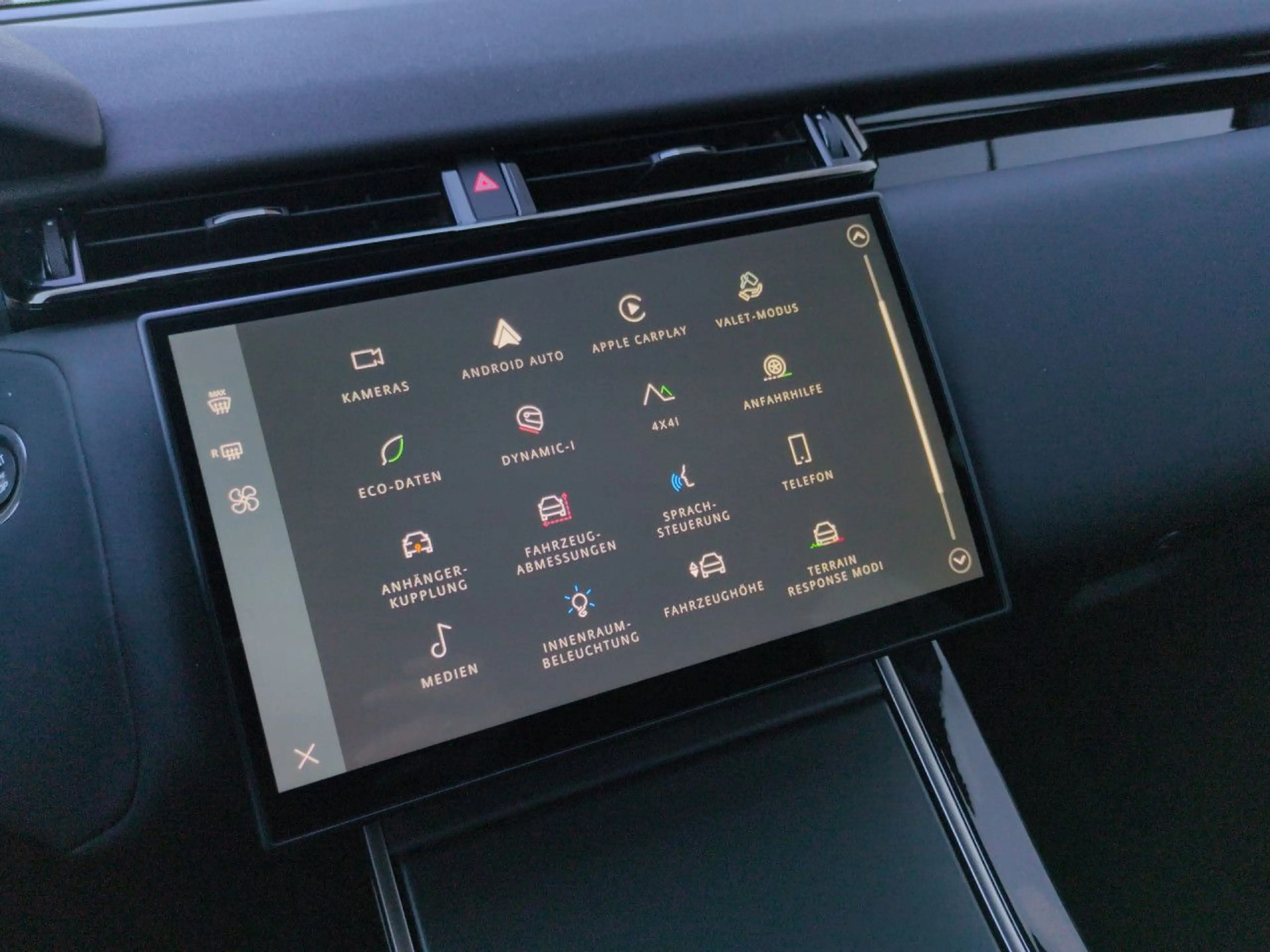Land Rover Range Rover Velar D300 R-Dynamic SE AHK/Luftf. LED — photo 13