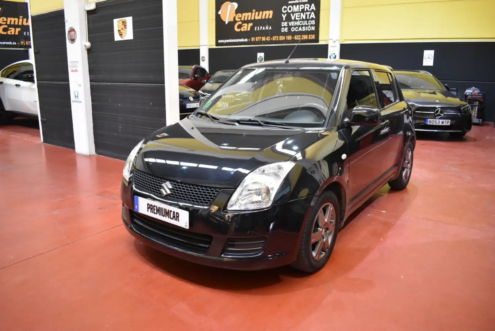 Suzuki Swift 1.3 GL Schwarz - 1