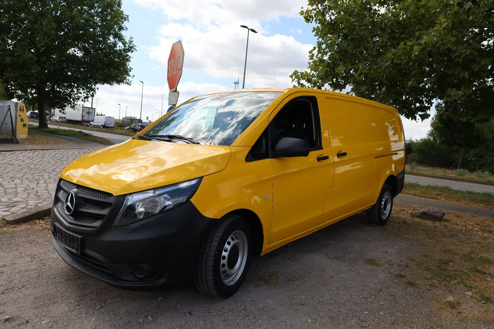 Mercedes-Benz Vito Kasten extralang Giallo - 2