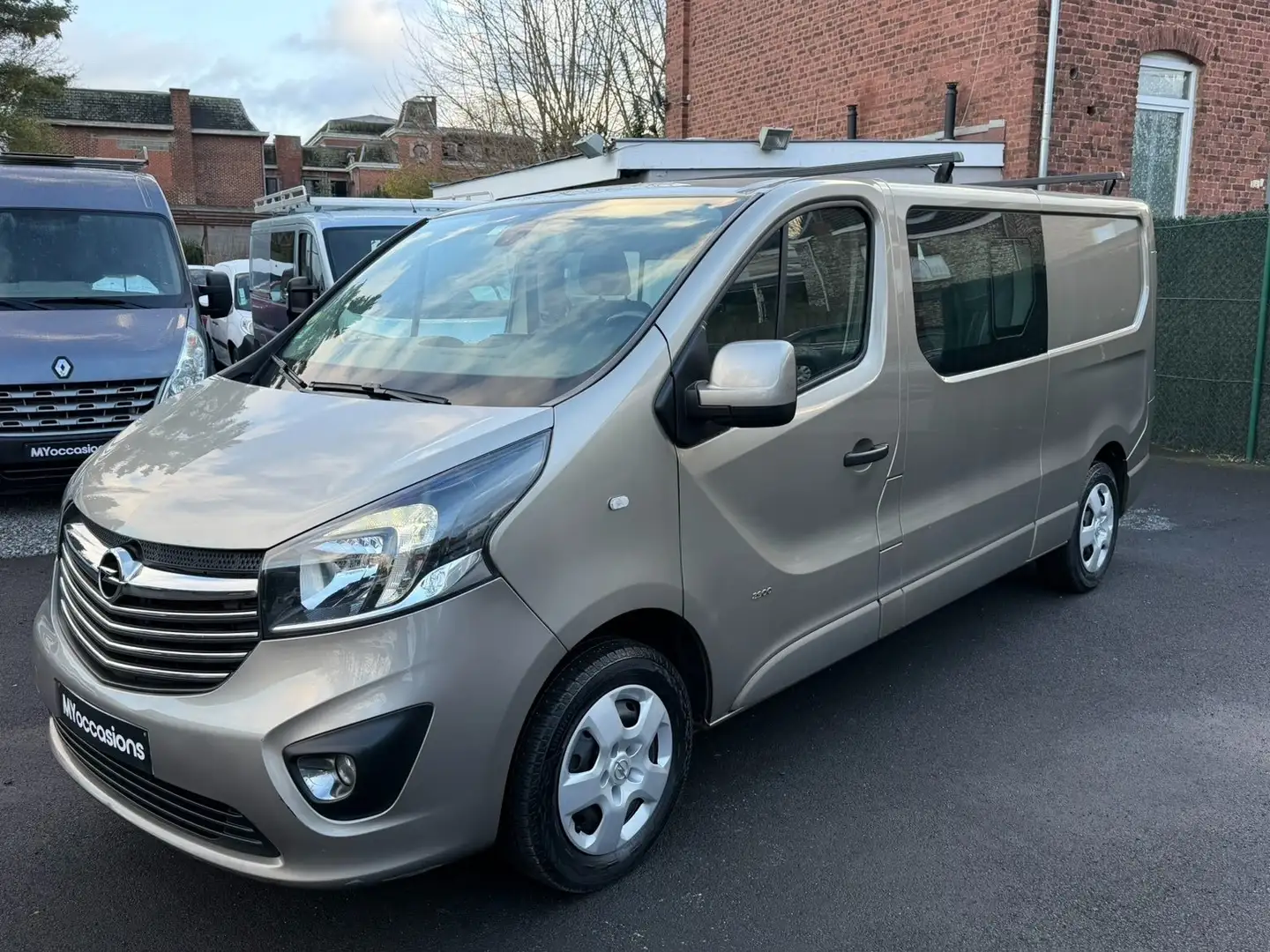 Opel Vivaro 1.6 CDTi L2H1 - DOUBLE CABINE - 5 PL. - EURO 6b - Gris - 1