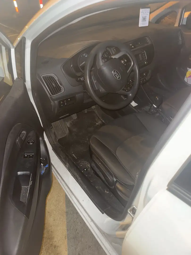 Kia Rio 1.1 CRDi Easy ISG - 2