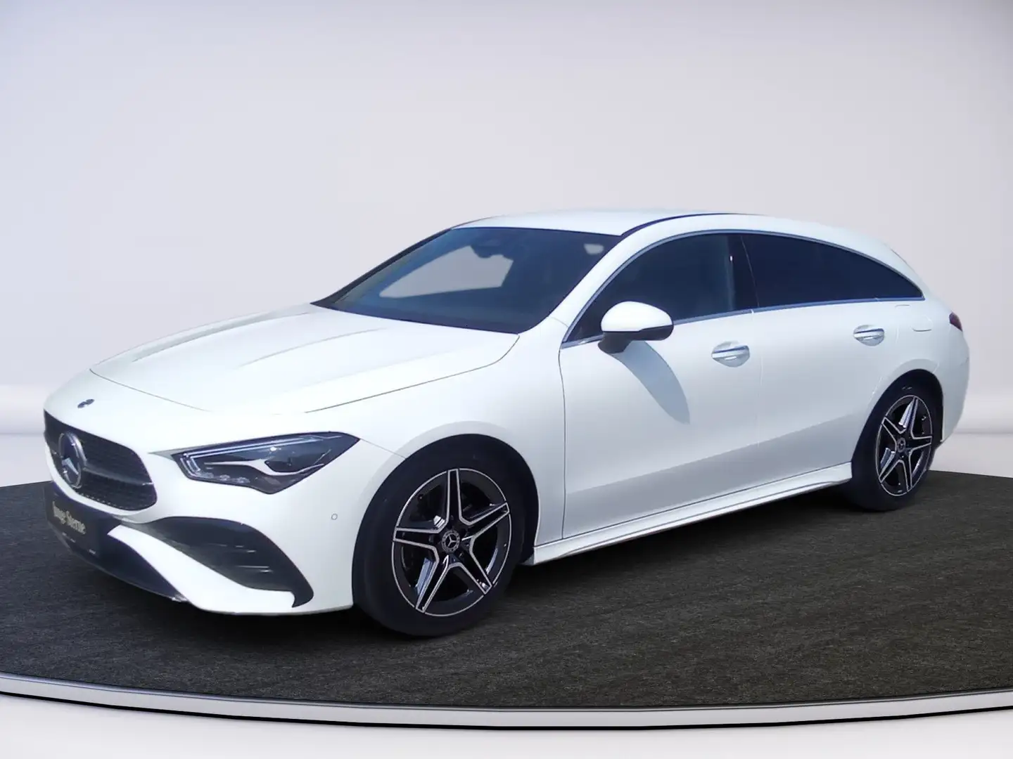 Mercedes-Benz CLA 200 SB AMG-Line Weiß - 2