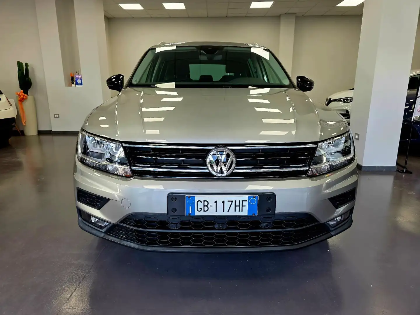 Volkswagen Tiguan Tiguan II 2016 1.5 tsi Business 130cv Argent - 2