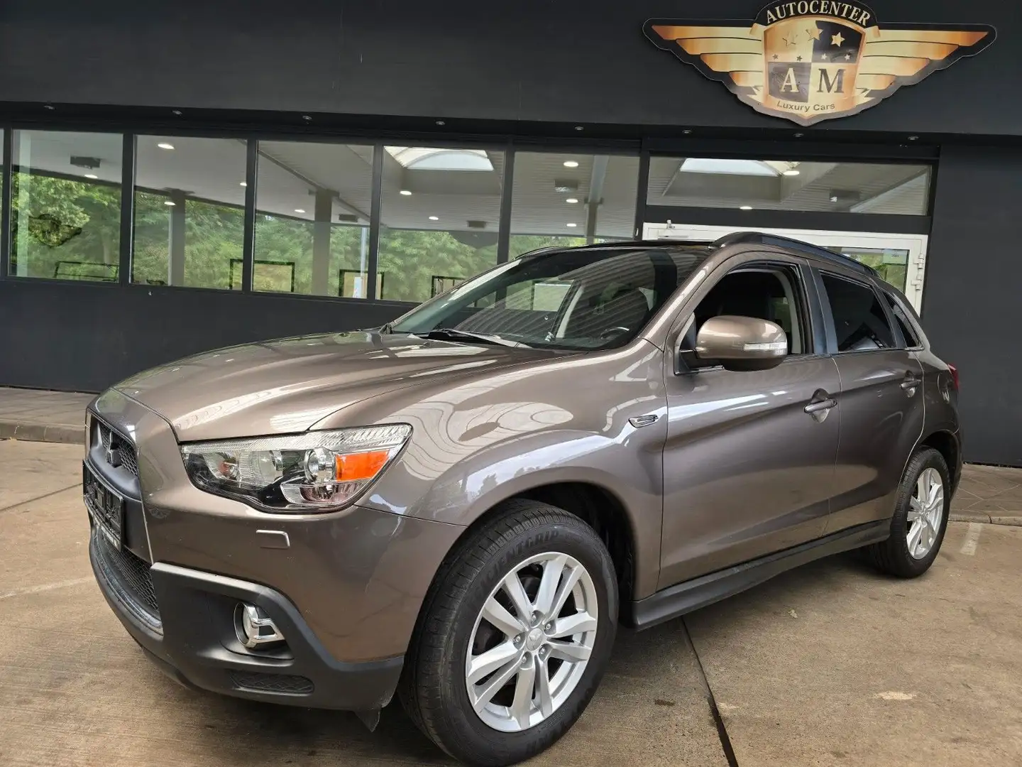 Mitsubishi ASX Instyle 4WD LEDER/KAMERA/NAVI/PANORAMA/AHK Braun - 1
