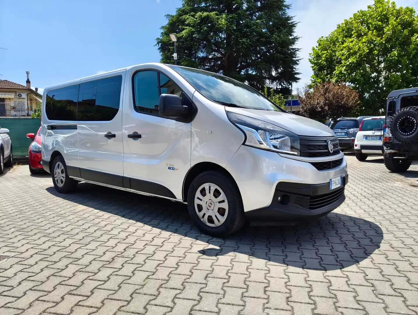 Fiat Talento 145 1.6 ECOJET 8 posti PL-TN Gris - 1