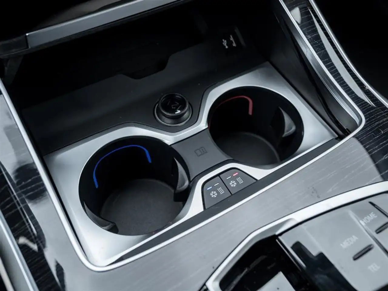 BMW X7 снимка BMW X7