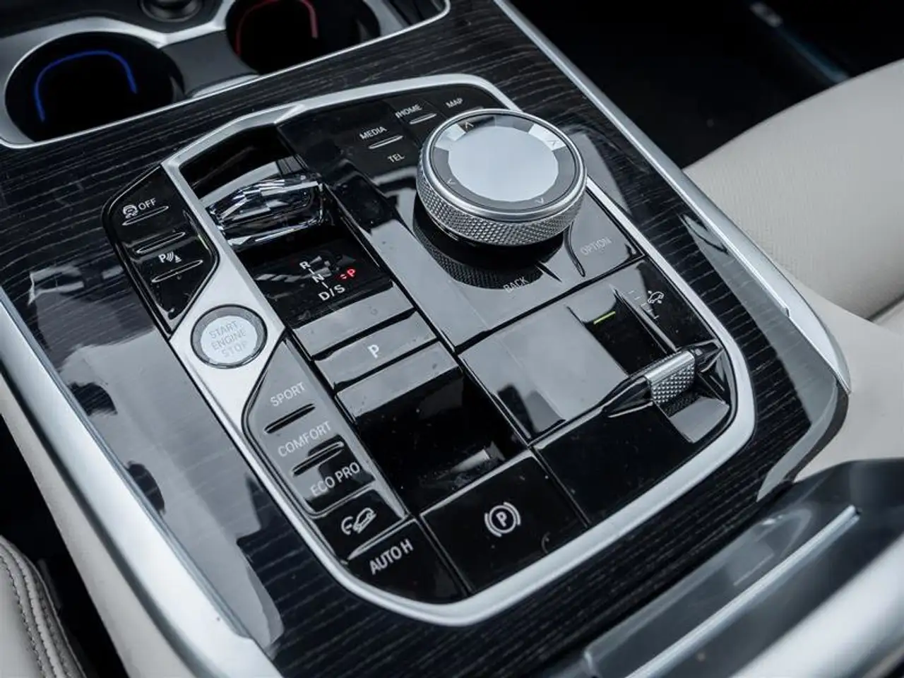 BMW X7 снимка BMW X7