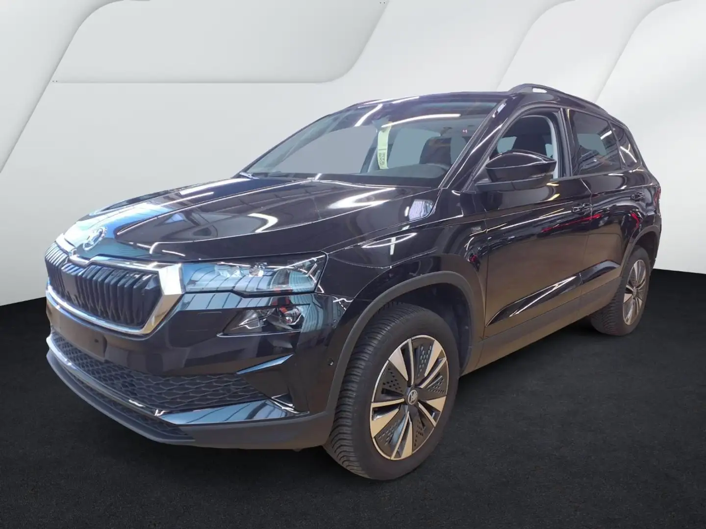 Skoda Karoq Selection 1.5TSI DSG 360°/LED/PDC/AHK/SHZ - 1