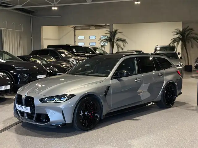 BMW M3 view 10