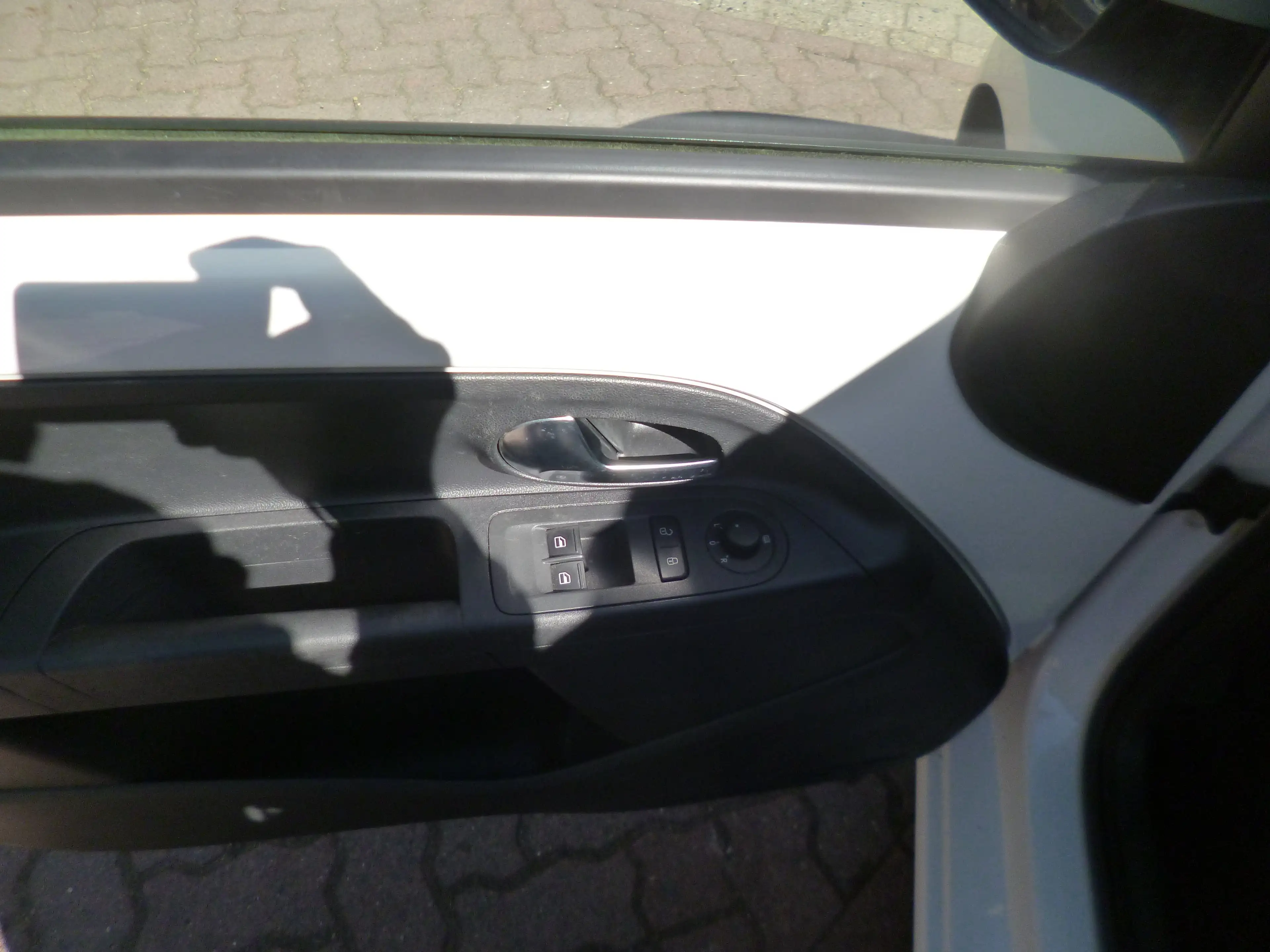 SEAT Mii Mii  5-Türer 1.0 Chic,SHZ,GSHD,Alu-Allwetterb. — photo 6
