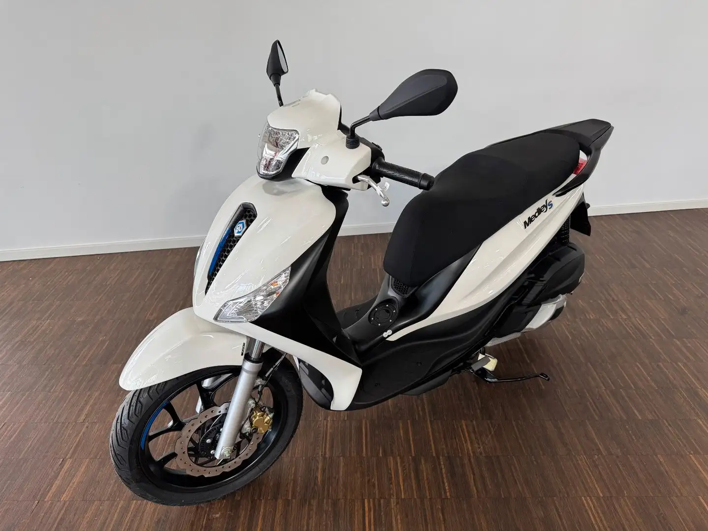 Piaggio Medley S 125 ABS iGET Sport Euro 5+ Weiß - 1