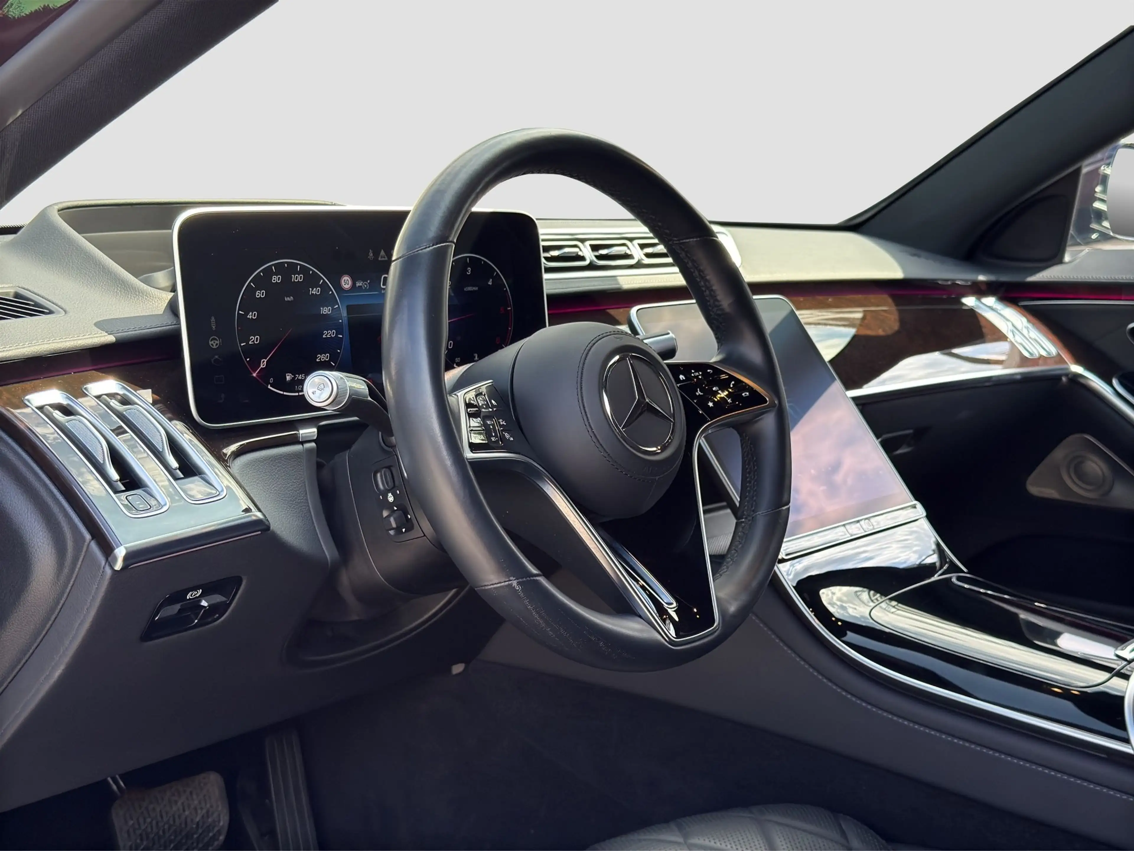 Mercedes-Benz S 400 d 4MATIC Aut. Panorama/10°/3D-Display/IR-Vergla... — photo 10