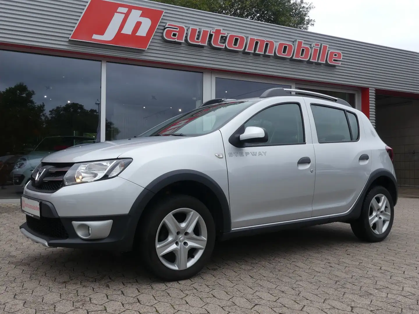 Dacia Sandero II Stepway Prestige*Navi*PDC*Tempomat Grau - 1
