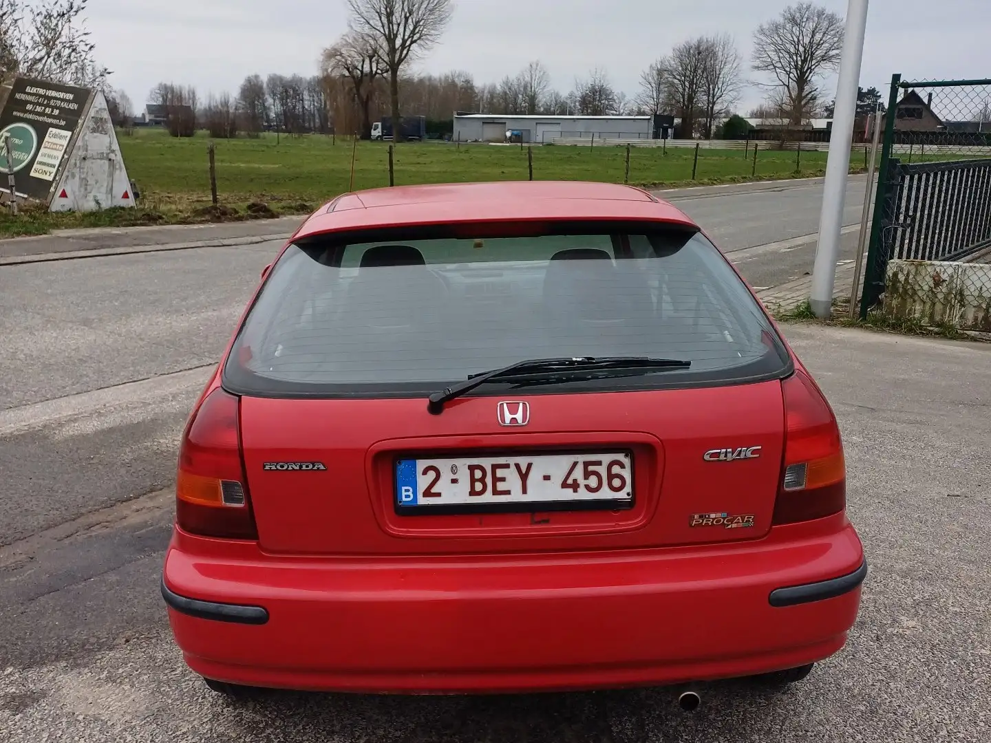 Honda Civic 1.4i S Rojo - 2