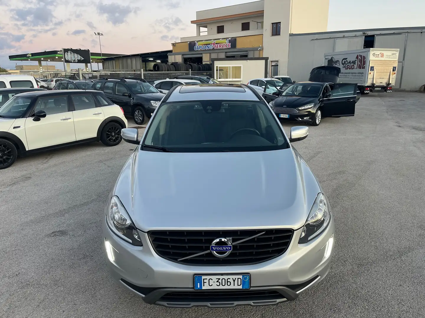 Volvo XC60 XC60  2.4 d4 Summum awd 190cv FULL Argent - 2