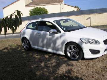 1.6 D2 115CH R DESIGN EDITION