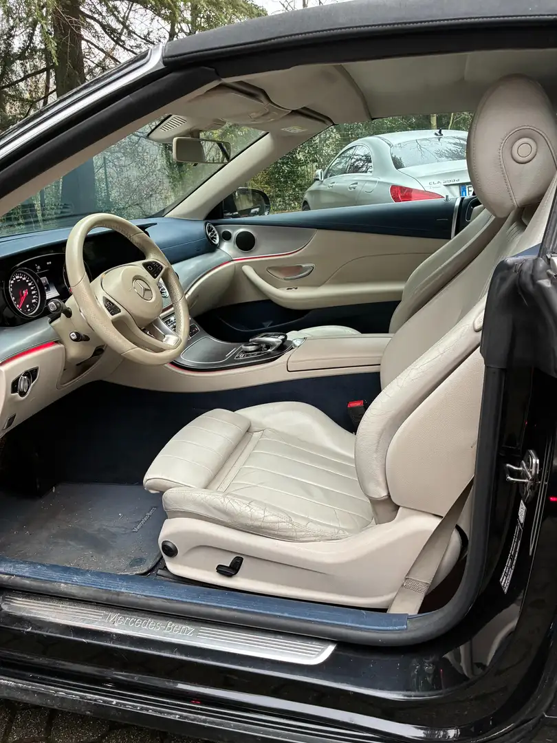 Mercedes-Benz E 220 Classe E - A238 CabrioCabrio d Sport auto Nero - 2