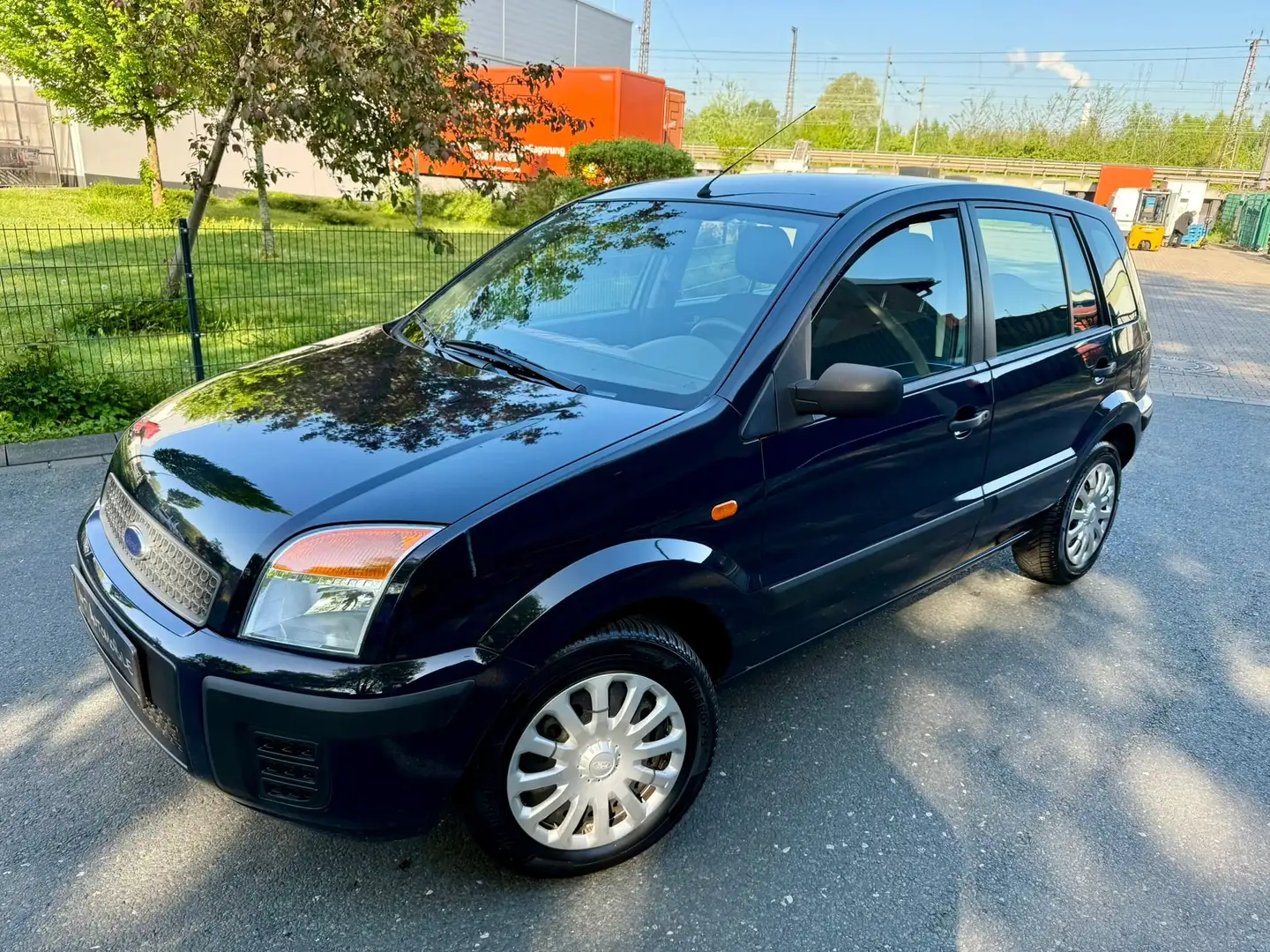 Ford Fusion Fun*Allwetter*1 Hand*Erst 38TKM*Tüv NEU!! - 1