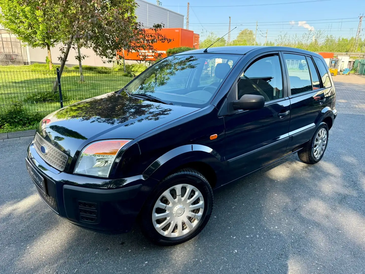 Ford Fusion Fun*Allwetter*1 Hand*Erst 38TKM*Tüv NEU!! - 2