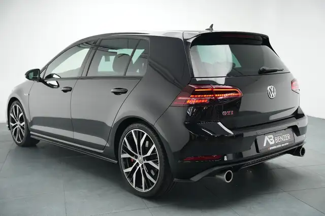 Volkswagen Golf view 7