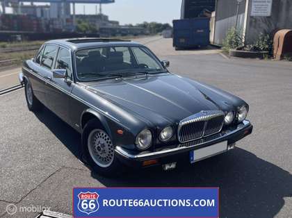 Daimler Double Six Sedan | Route 66 Auctions