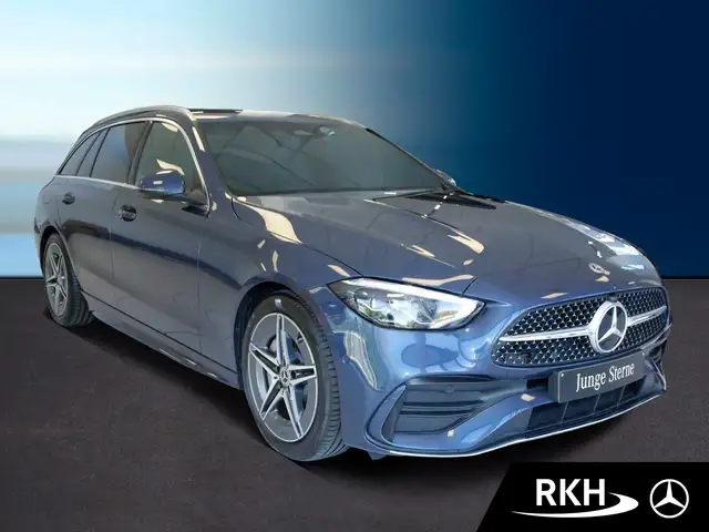 Mercedes-Benz C-Class view 2