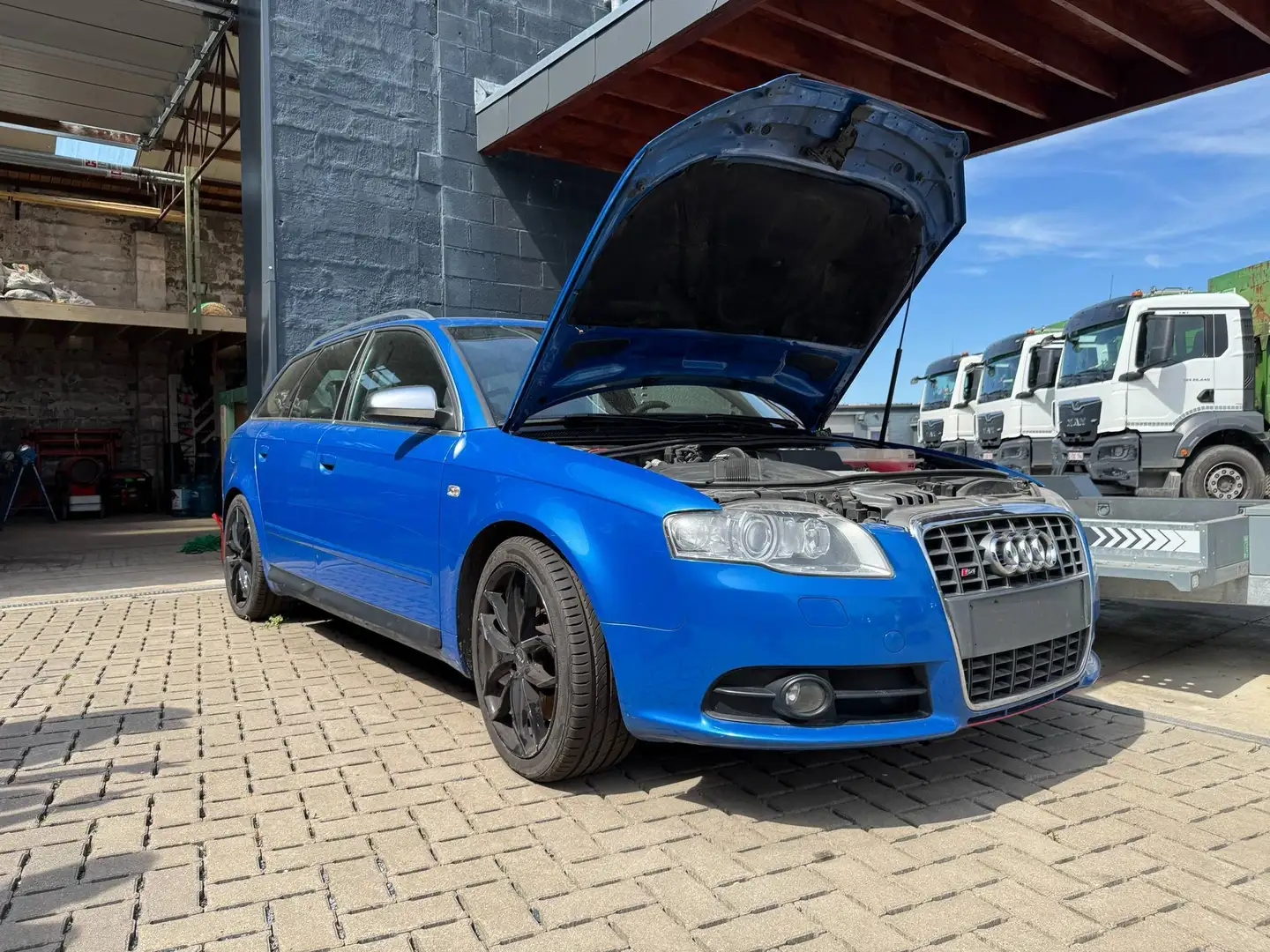 Audi S4 Avant 4.2i V8 40v Quattro - 1