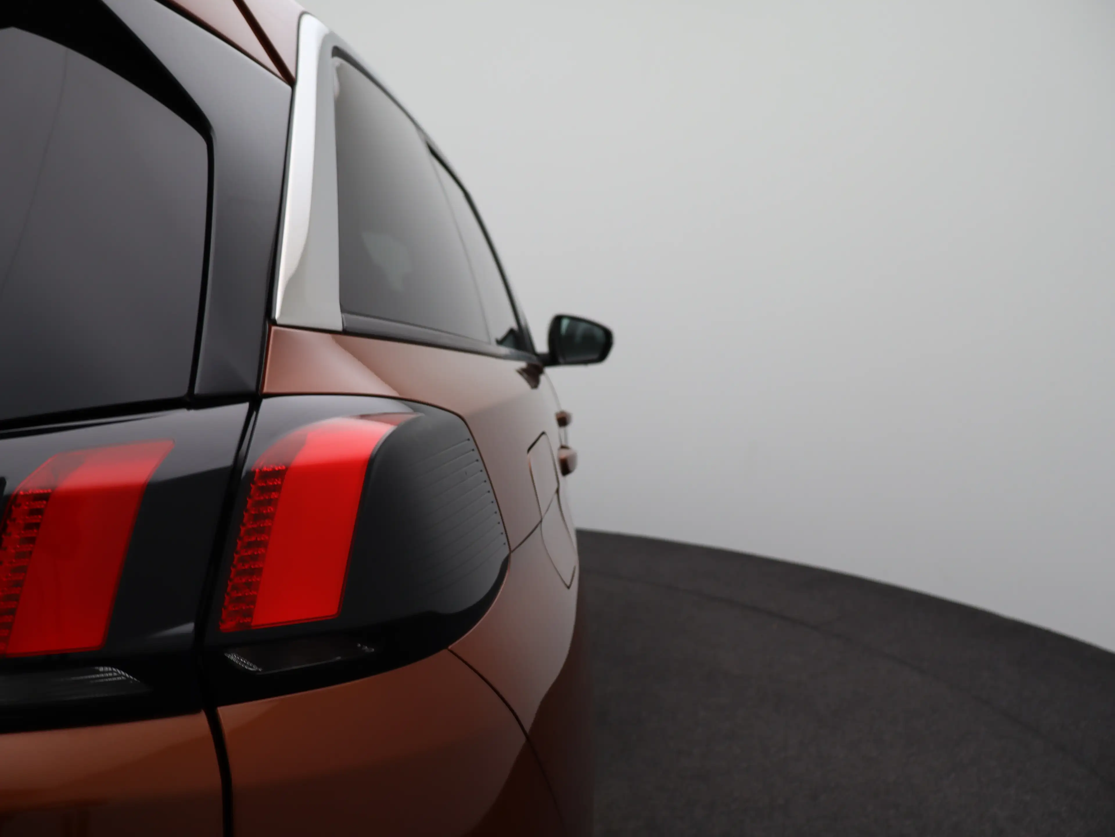 Peugeot 5008 1.2 PureTech Allure Pack Business | Carplay | 7-pe — photo 46